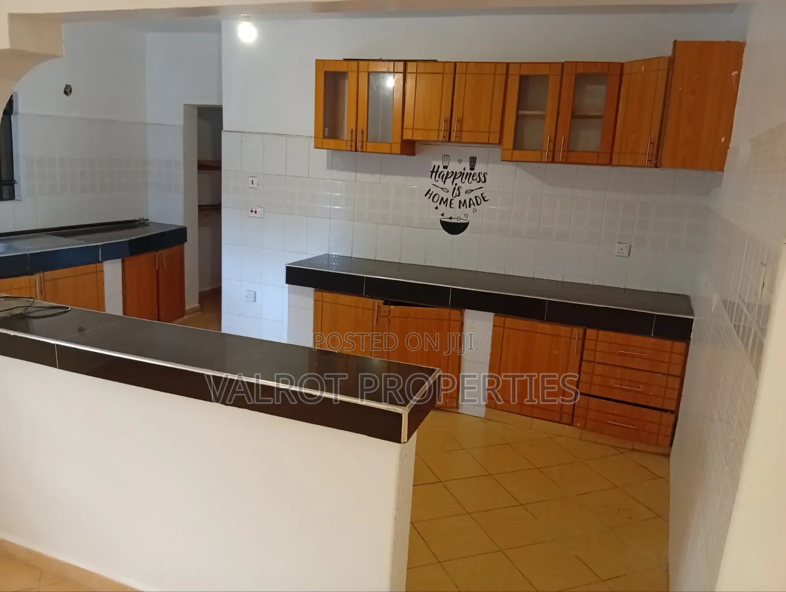 4bdrm Bungalow in Nkoroi for sale