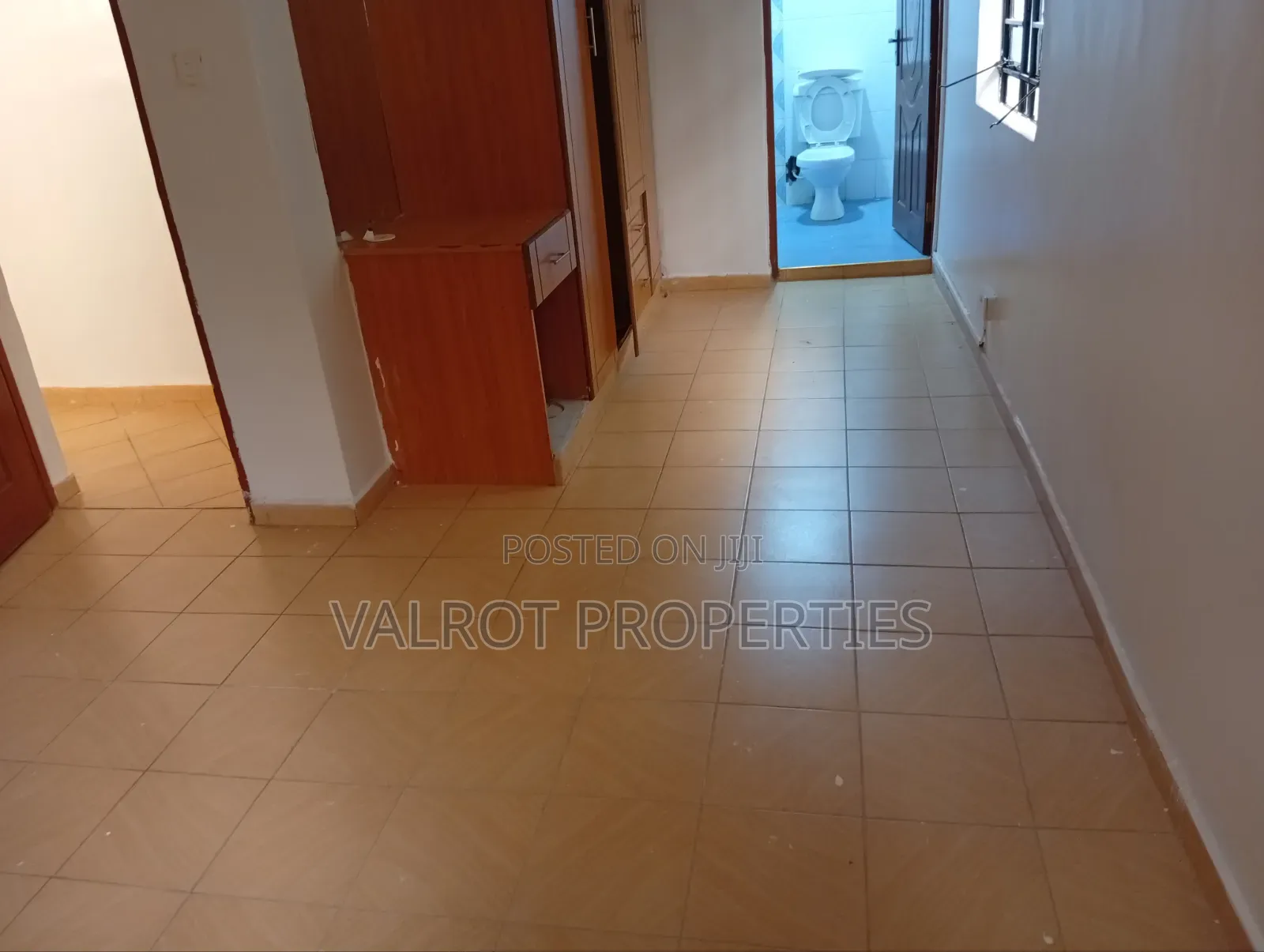 4bdrm Bungalow in Nkoroi for sale