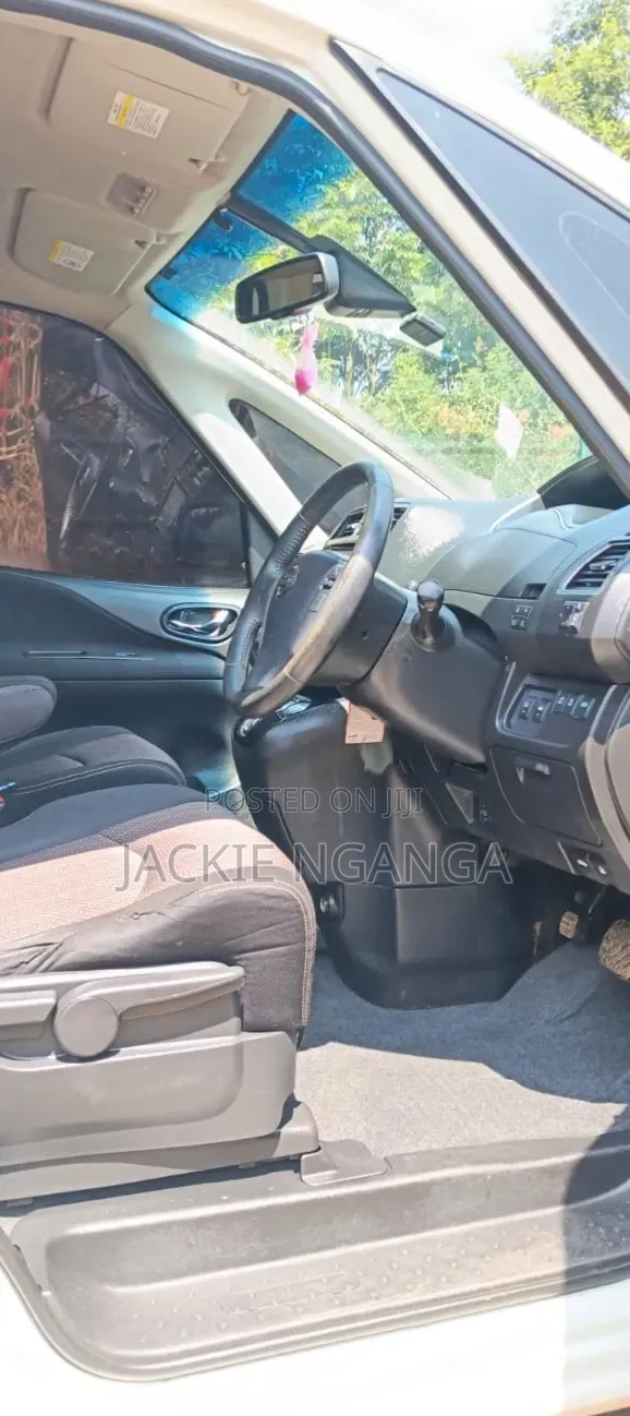 Nissan Serena 2016 White