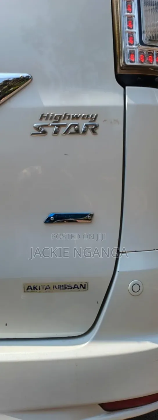 Nissan Serena 2016 White