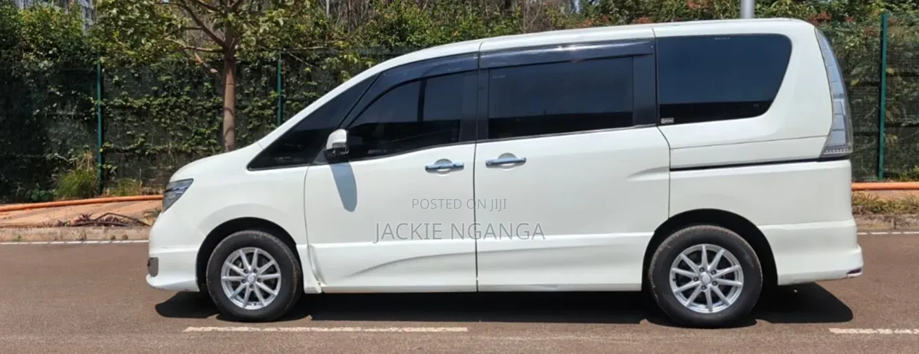 Nissan Serena 2016 White