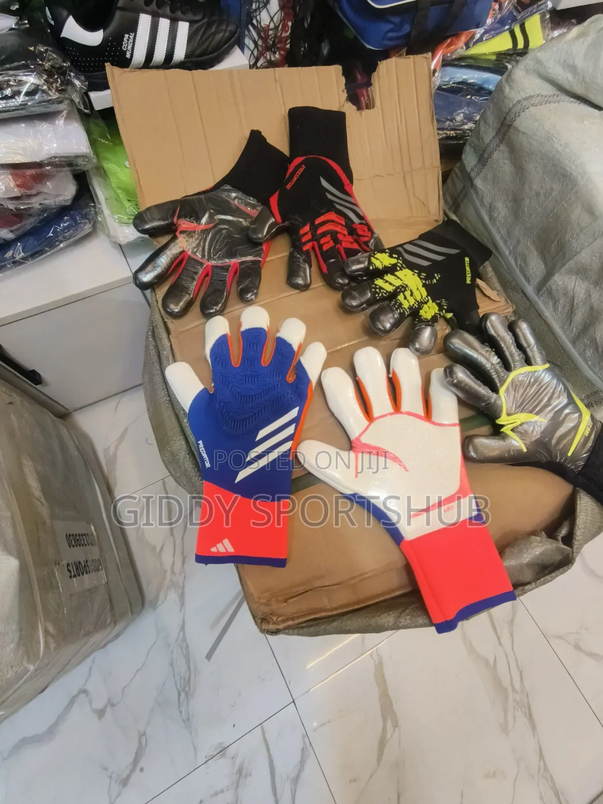 Super Goalkeeper Gloves