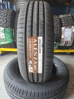 225/60r18 Bridgestone Alenza Tire