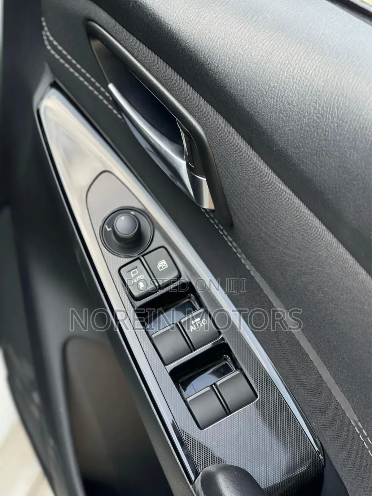 Mazda Demio 2019 Pearl