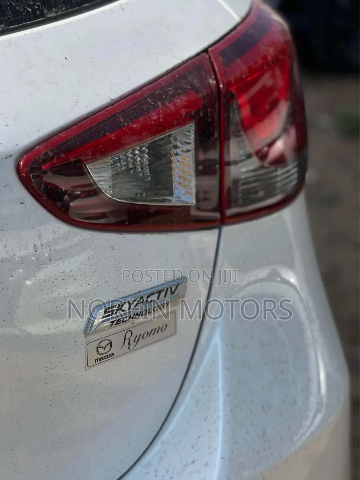 Mazda Demio 2019 Pearl