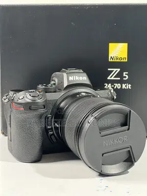 Nikon Z5 Mirrorless Camera With Nikkor Z 24-70mm F/4 Lens