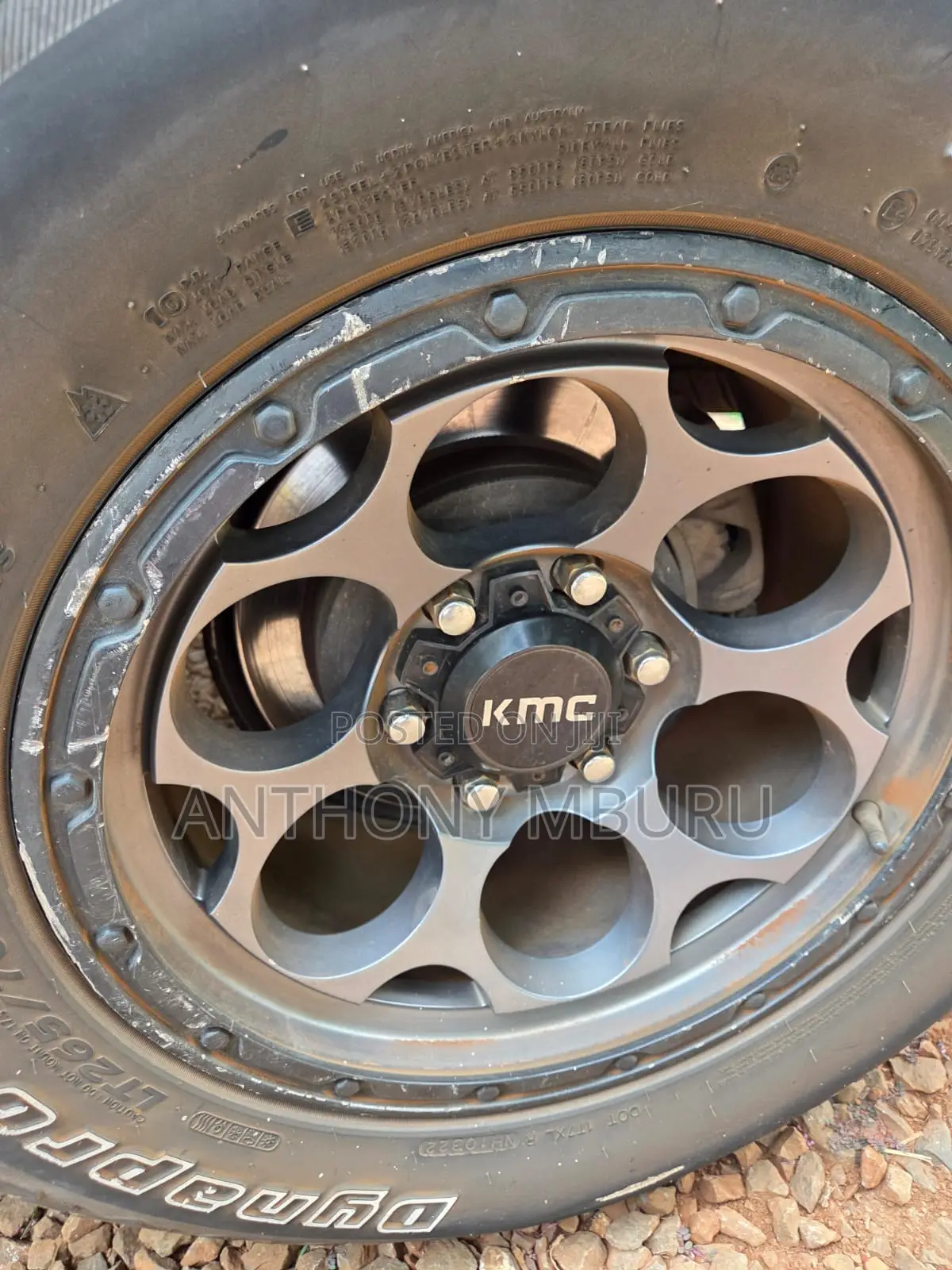 KMC 17-Inch Rims With Hankook Dynapro AT2 Tyres – Set of 4
