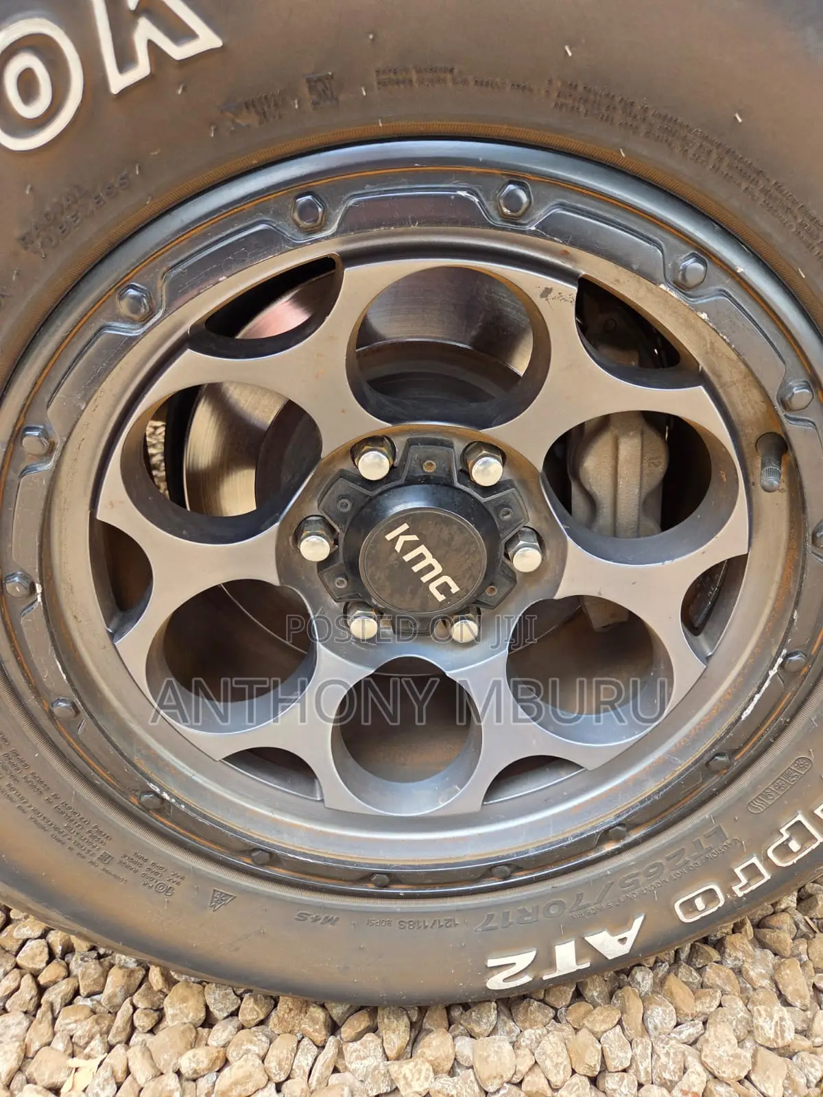 KMC 17-Inch Rims With Hankook Dynapro AT2 Tyres – Set of 4