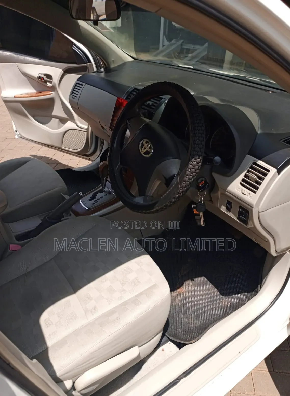 Toyota Axio 2010 White