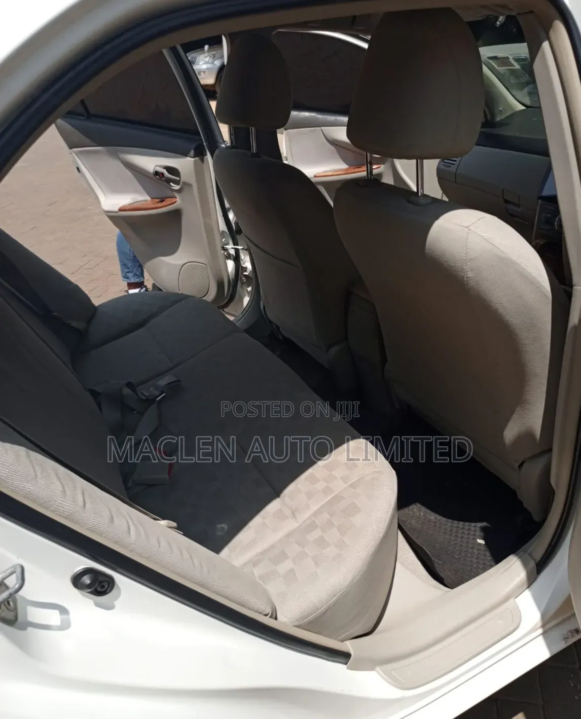 Toyota Axio 2010 White