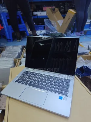Laptop HP EliteBook 830 G8 16GB Intel Core i5 SSD 256GB