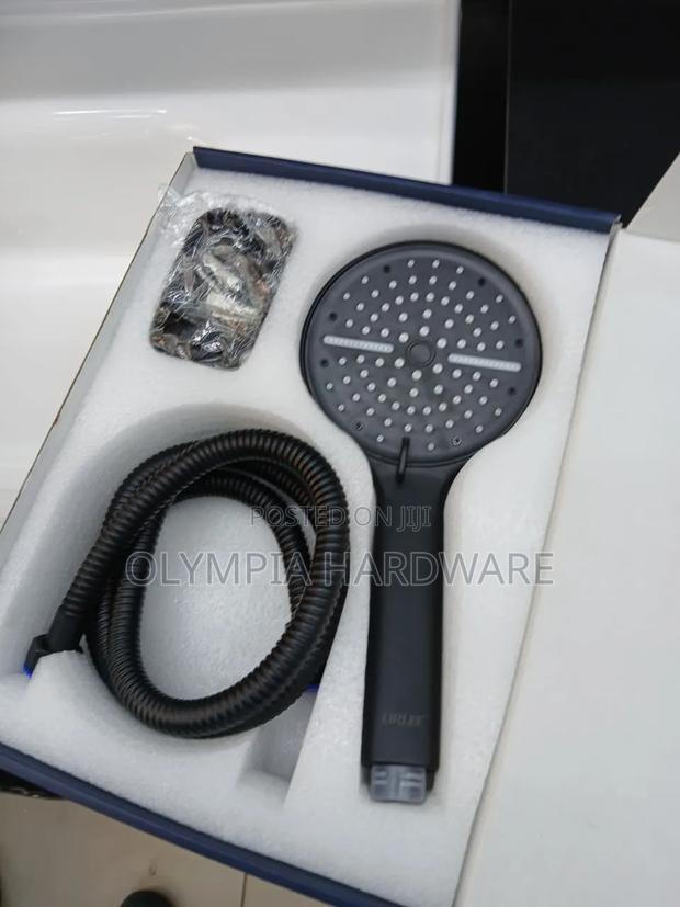 Telephone Shower - main view