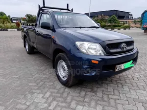 Toyota Hilux 2010 Blue