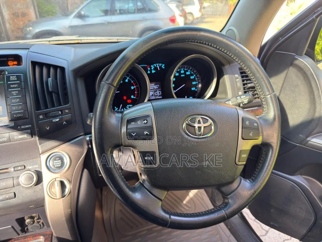 Toyota Land Cruiser 4.5 V8 VXR 2011 Gray