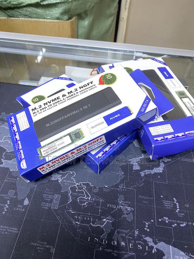M.2 and Nvme SSD External Reader Casing - thumbnail 3