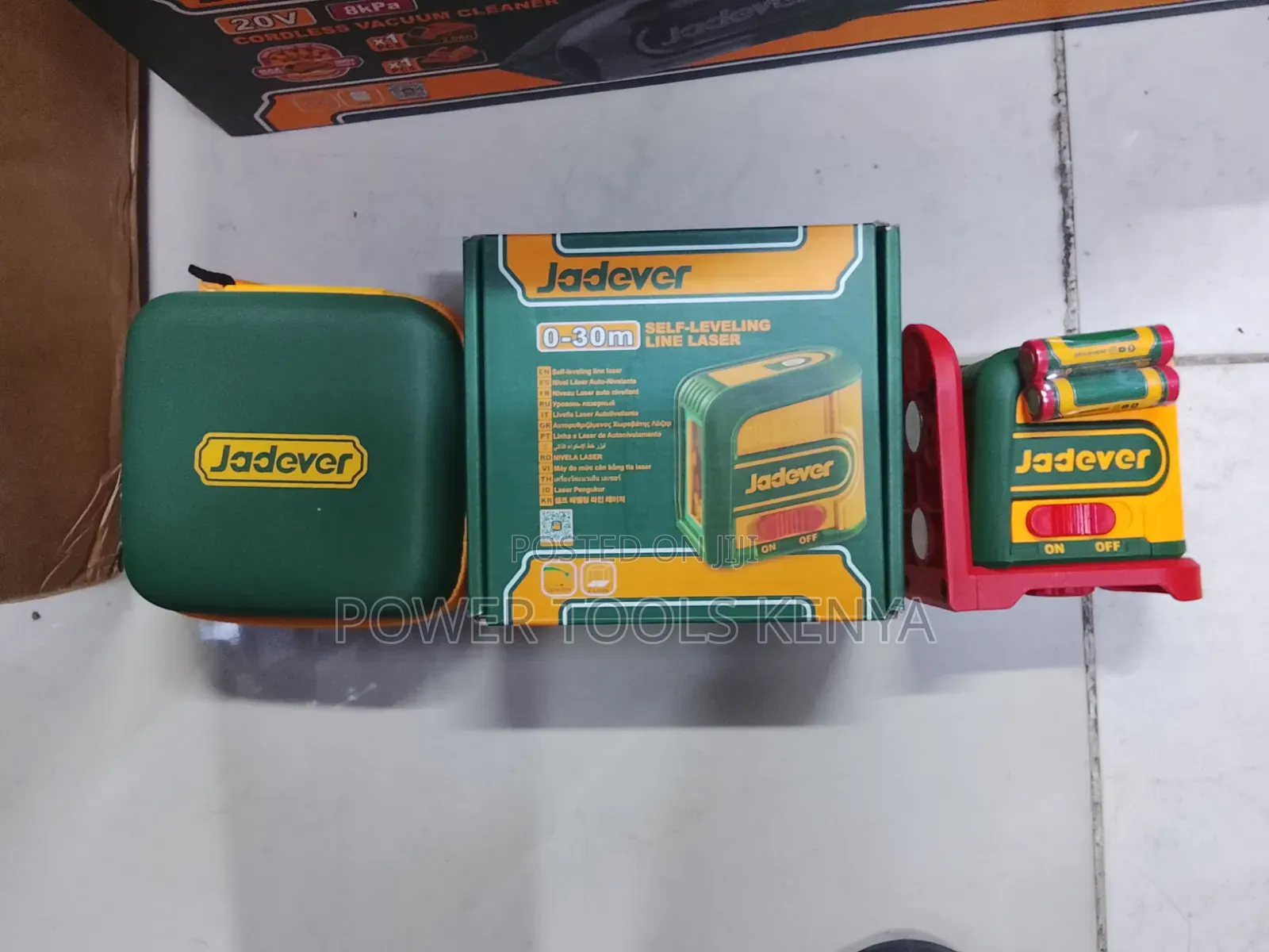 Jadever 0–30m Self-Leveling Line Laser