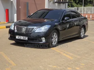 Toyota Crown 2011 Black