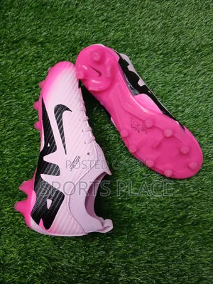 Pink Air Zoom Kids Football Boots