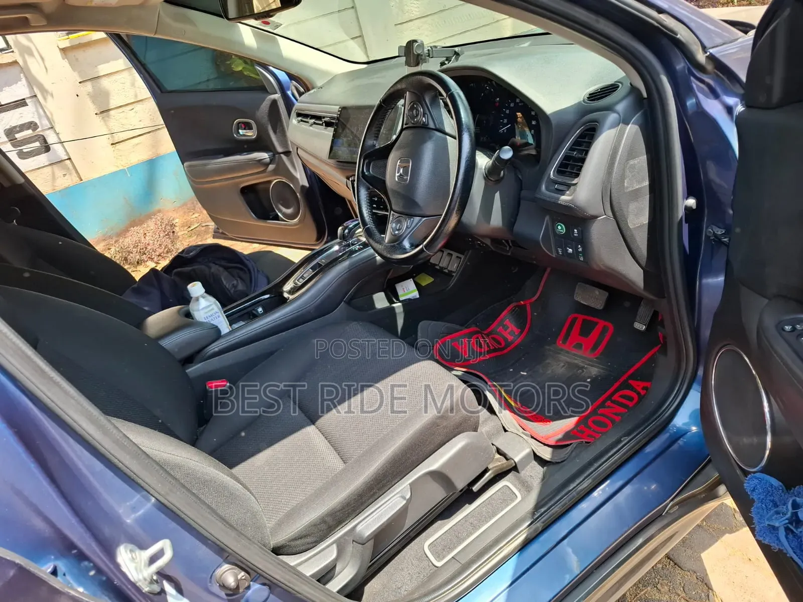Honda Vezel 1.5 Hybrid 2WD 2017 Blue