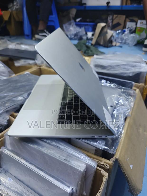 Laptop Apple MacBook Pro 16GB Intel Core i7 SSD 512GB - thumbnail 2