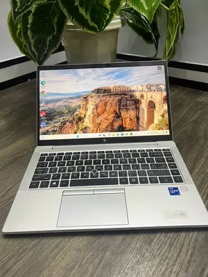 Laptop HP EliteBook 840 G8 16GB Intel Core i7 SSD 512GB