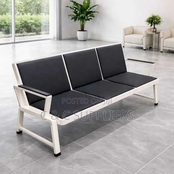 3-Link Airport Bench - thumbnail 2