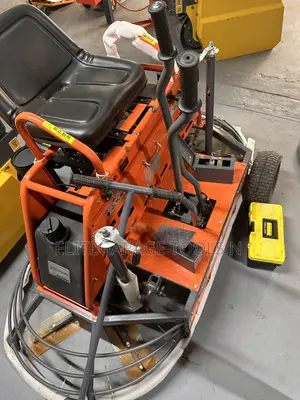 Heavy Duty Ride- On Power Trowel/Concrete Finishing Machine