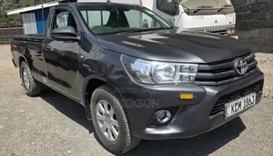 Toyota Hilux 2017 Gray