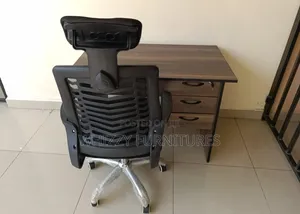 Modern Office Desk With Executive Chair