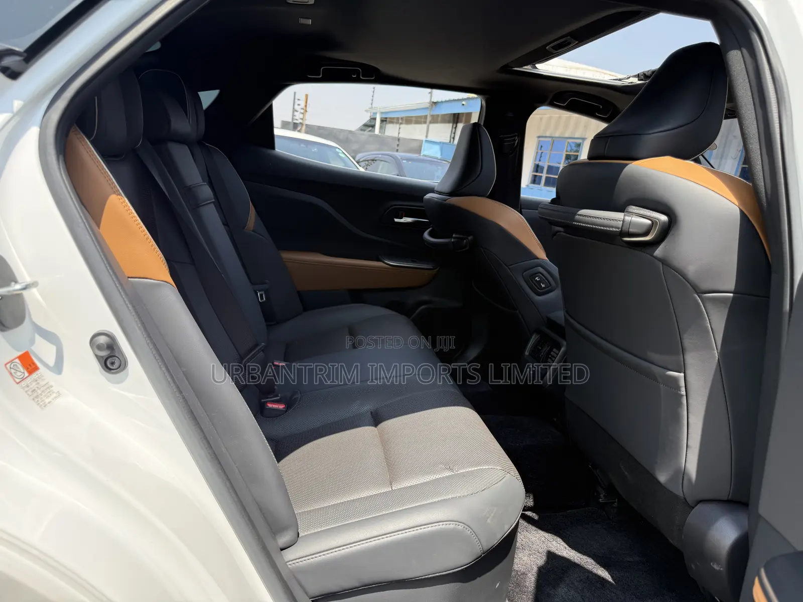 Toyota Crown Platinum 2023 White