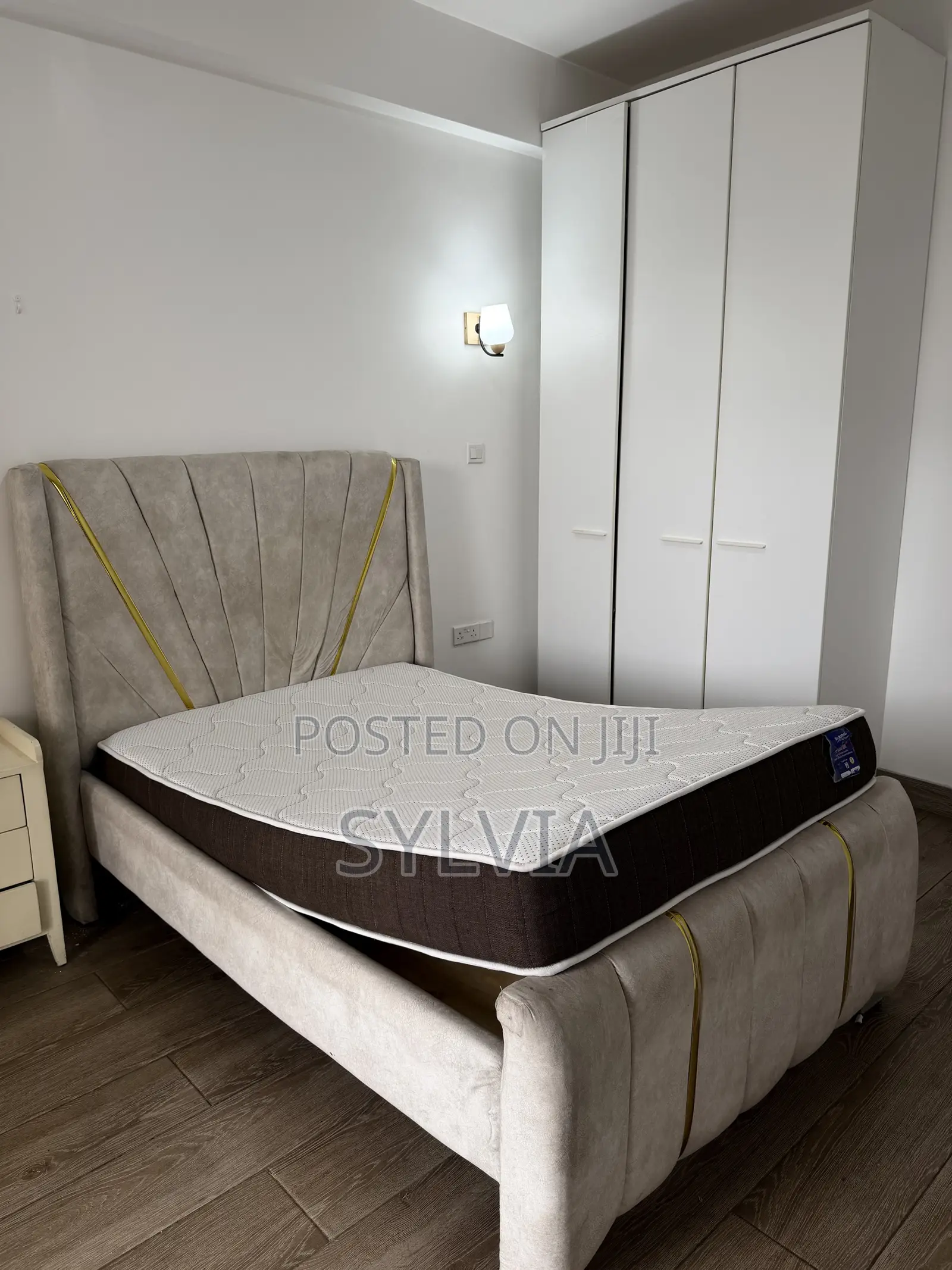 4 by 6 Bed + Dr Mattress (Mattress)