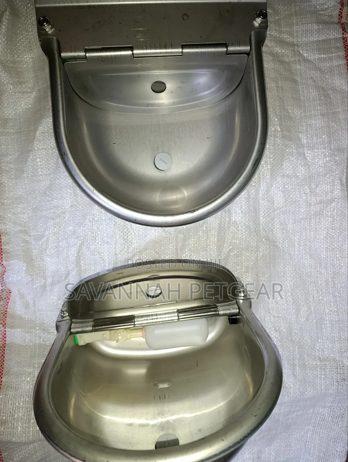 Stainless Steel Automatic Waterer for Cows and Horses With Float Valve
