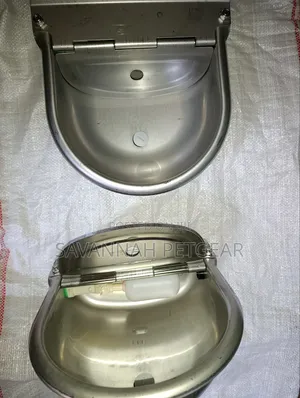 Stainless Steel Automatic Waterer for Cows and Horses With Float Valve
