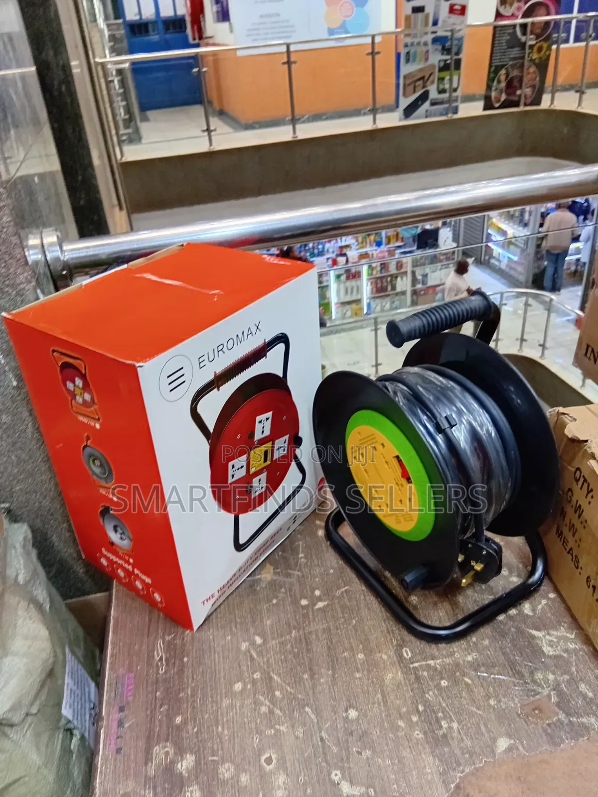 Euromax Heavy-Duty Extension Reel – Portable Power Cable Reel
