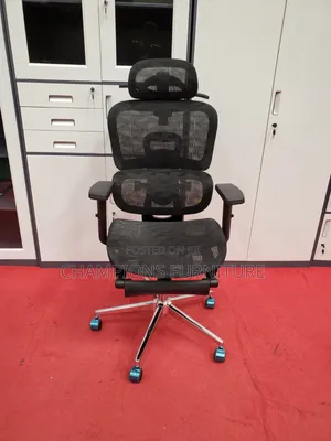 Orthopedic Chair With Retractable Footrest