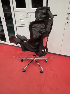 Orthopedic Chair With Retractable Footrest