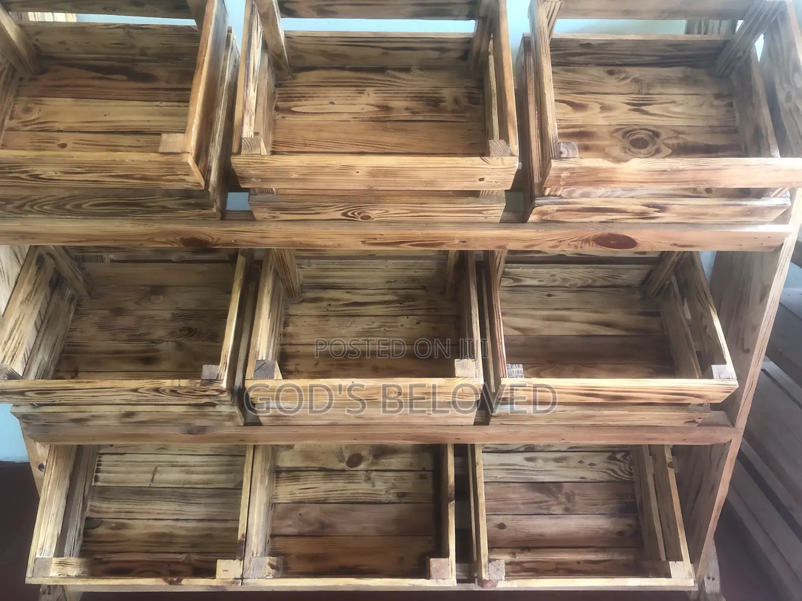 Wooden Display Shelves for Fruits and Vegetables