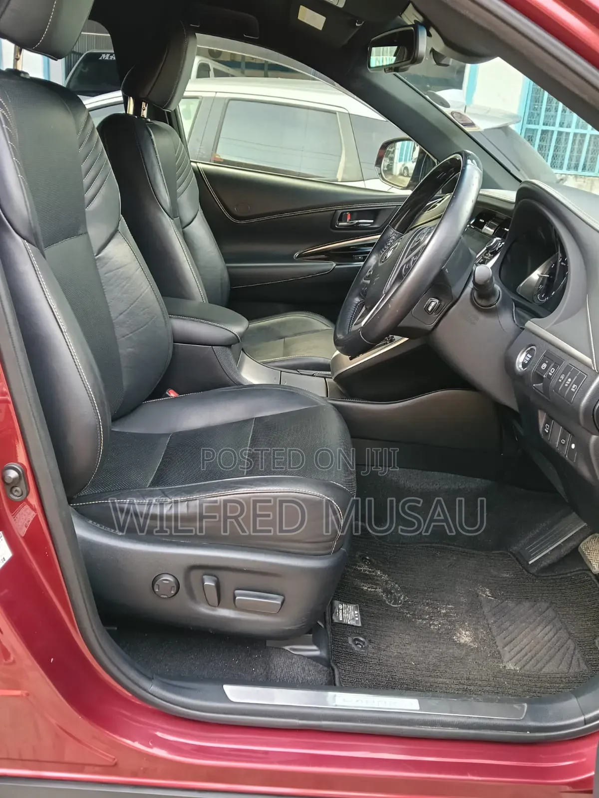Toyota Harrier 2020 Maroon