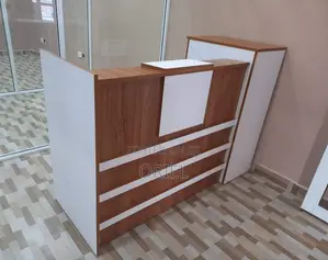 Office Reception Desk : 1.6M Custom Reception Counter Desk