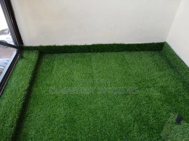 35mm Soft and Plain on Feet Green Artificial Grass Carpet - thumbnail 2