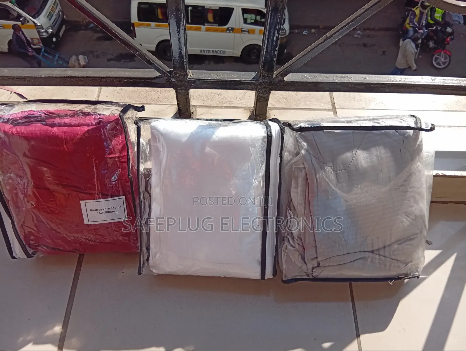 Quilted Mattress Protector – Waterproof Fitted Mattress Cover