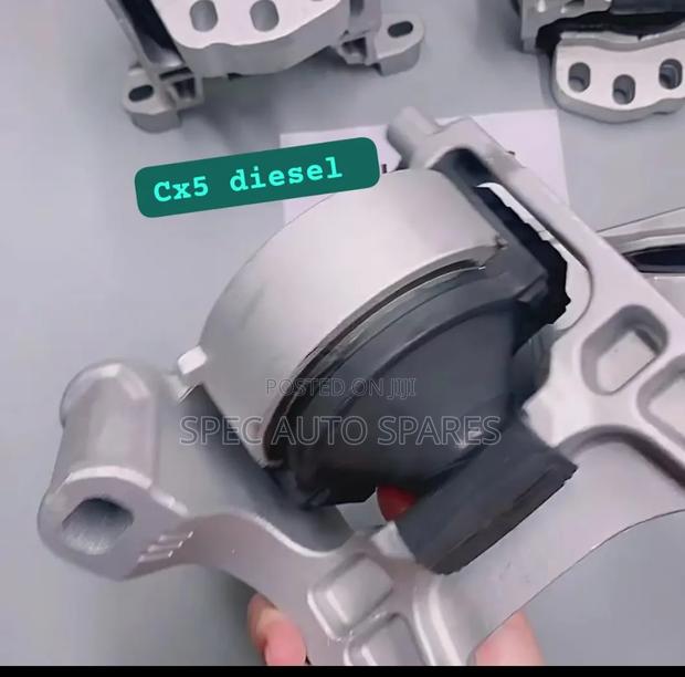 Front Right Engine Mounting Mazda Cx5 Diesel - main view