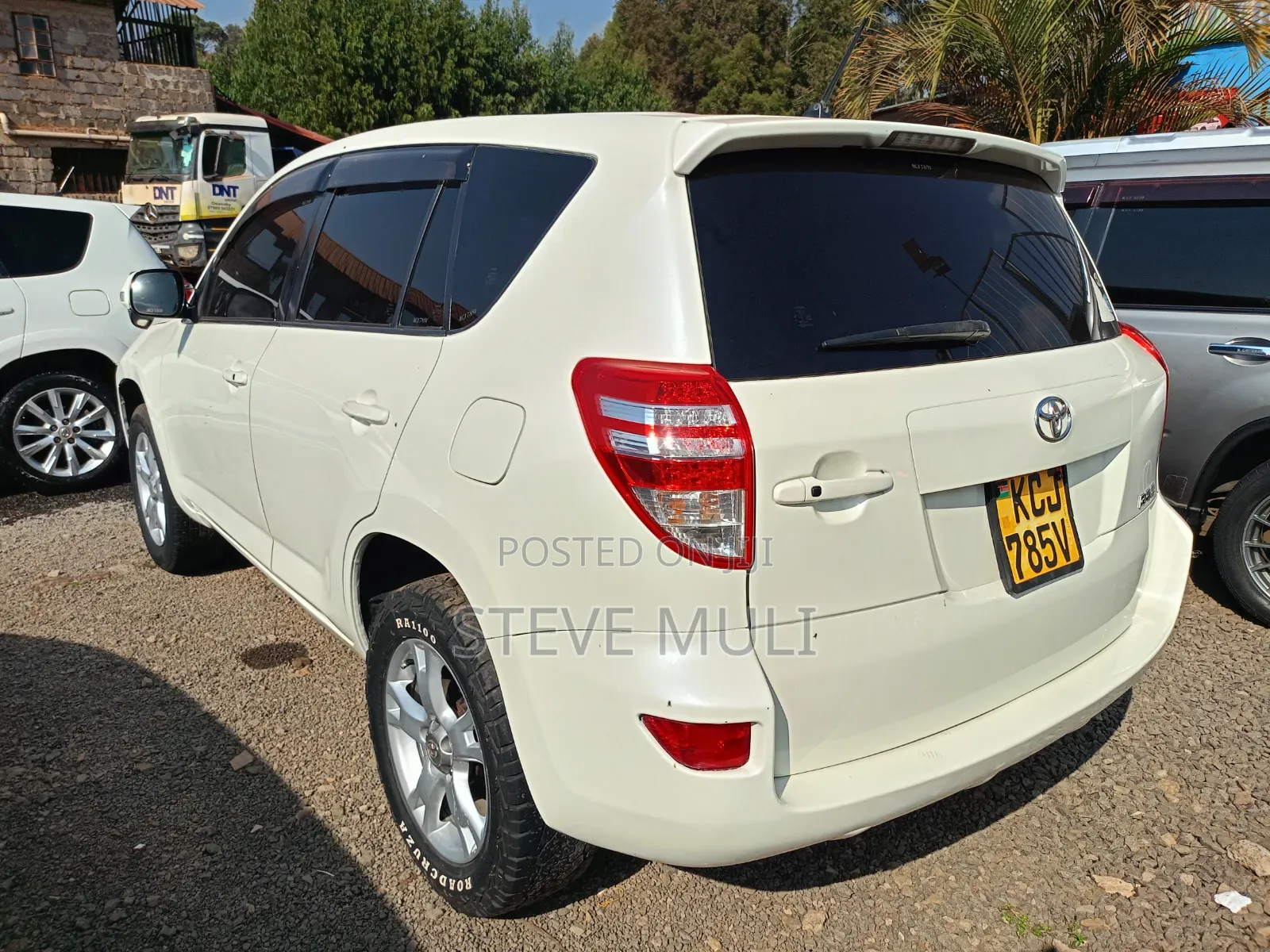 Toyota RAV4 2010 Black