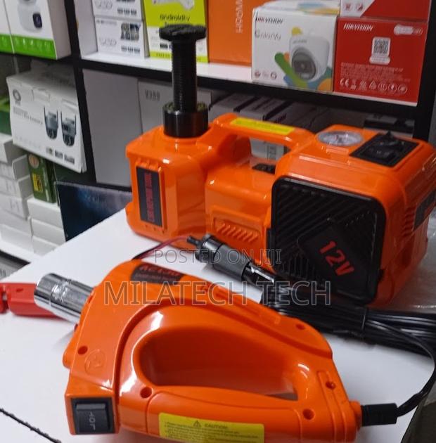 Portable Car Emergency Jack With Built-in Tire Compressor - thumbnail 2
