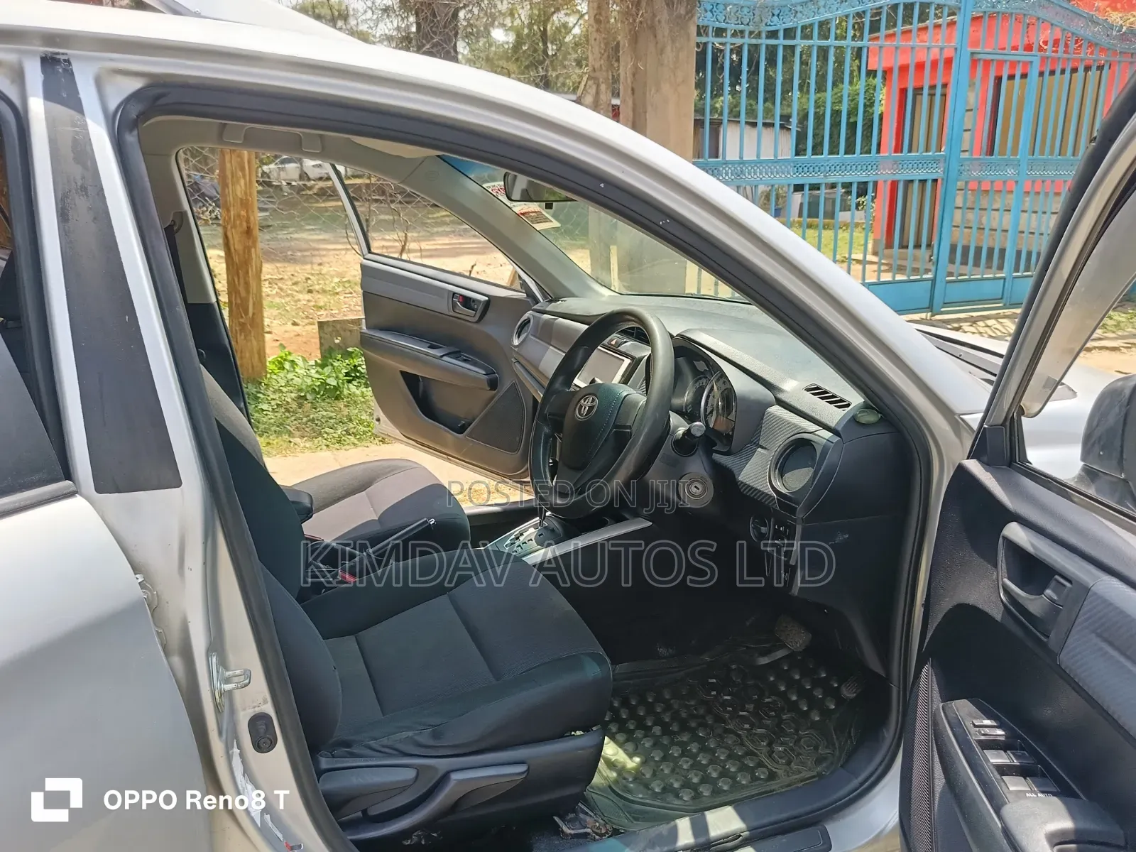 Toyota Corolla Fielder 2013 Silver
