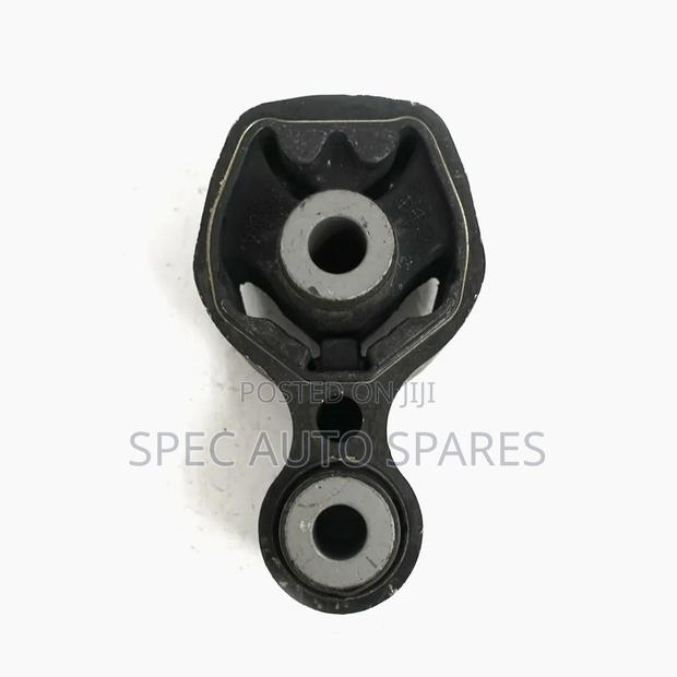Dog Bone Cx5 Rear Torque Strut Mounting - main view
