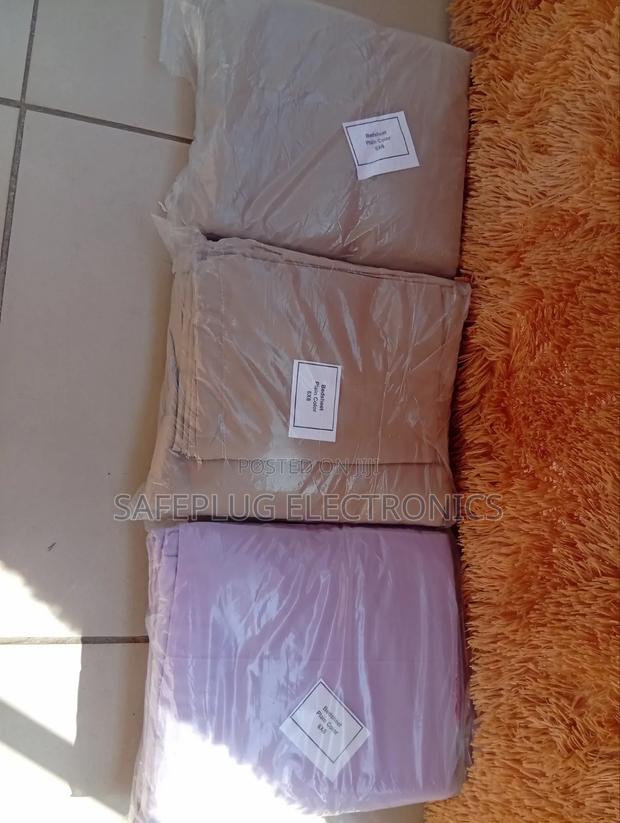 Luxury Plain Bedsheet – Elegant, Soft Long Lasting - thumbnail 2