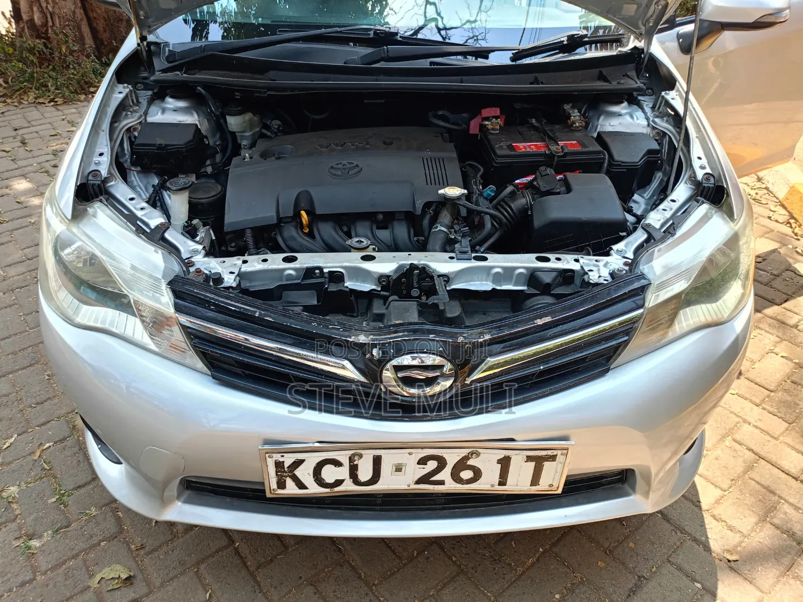 Toyota Corolla Fielder 2012 Silver