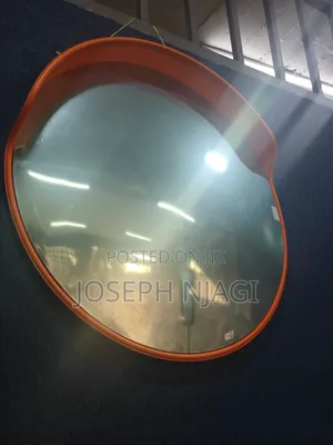 Convex /Traffic Mirror