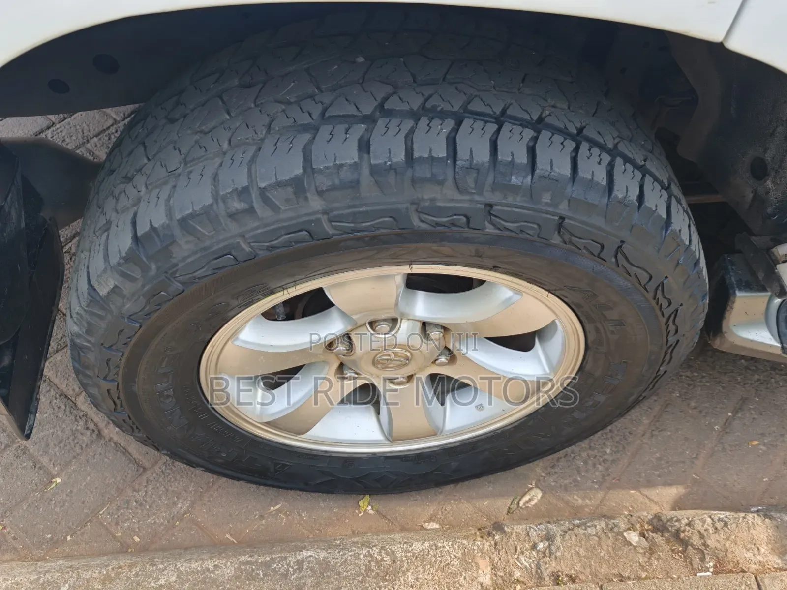 Toyota Land Cruiser Prado 4.0 Petrol TX 2008 White